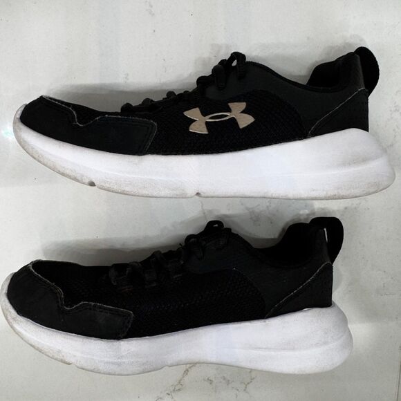 Under Armour Essential Sneakers Grade School 3.5Y Black White Matte Gold Shoes - Picture 8 of 15